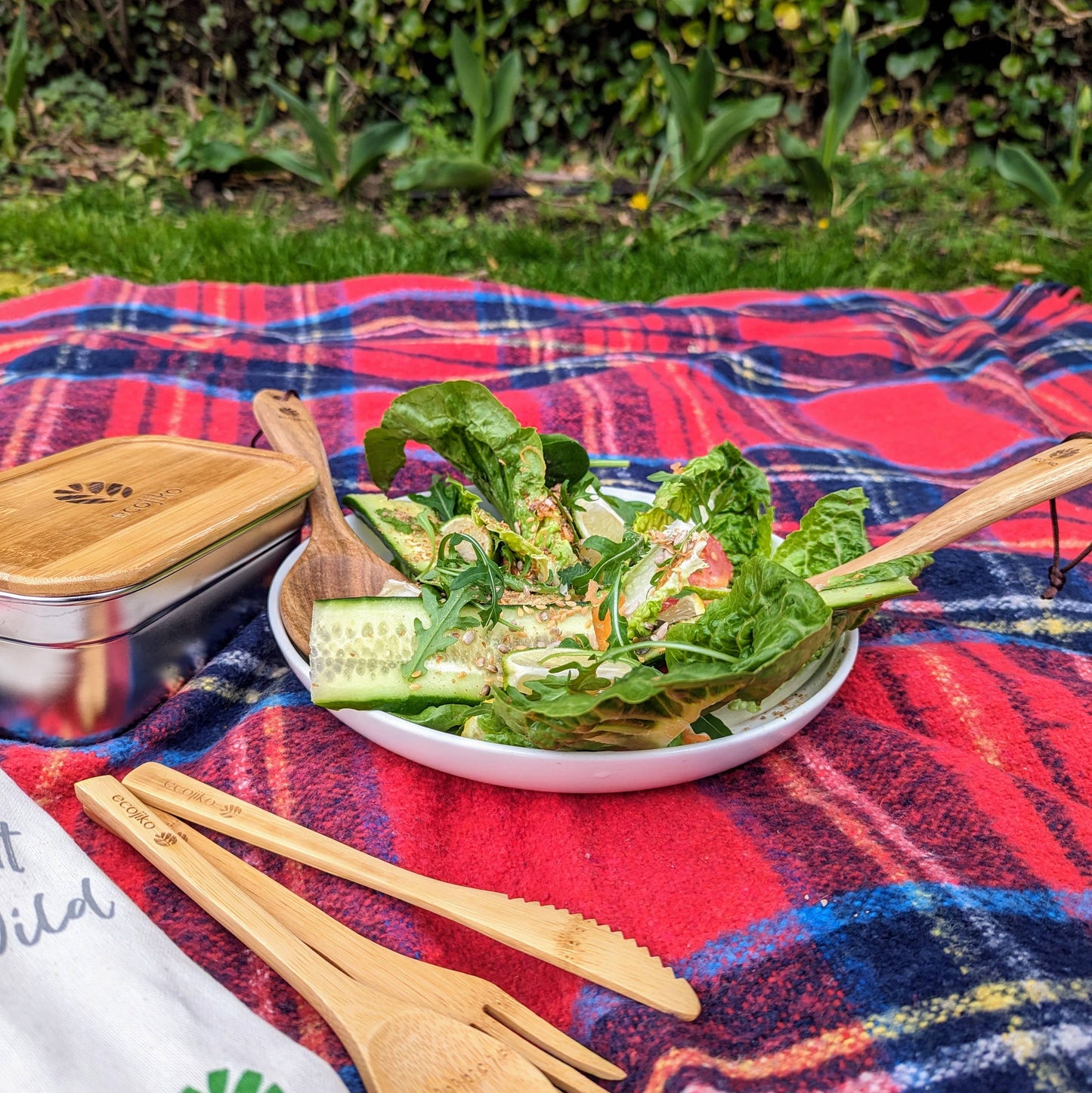 ecojiko - Sustainable Acacia Wooden Food Servers