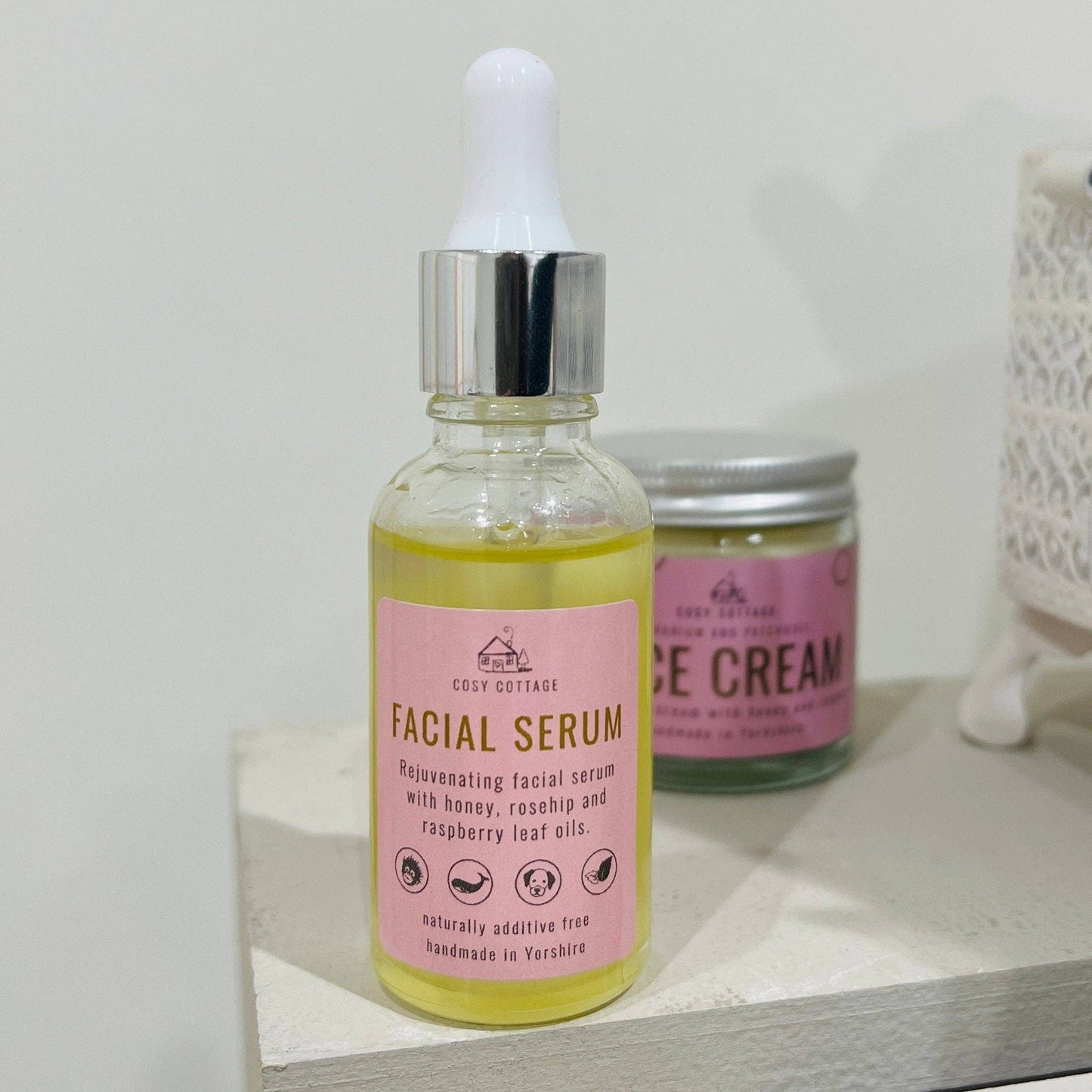 Cosy Cottage Soap - Rosehip & Raspberry Leaf Oils Facial Serum - Nourishing & Protecting